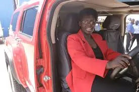 CHANIA GIRLS PRINCIPAL ARRESTED OVER AN IRREGULAR COMPUTER TENDER AND “COOKED” MINUTES; TEACHERS' NEWS